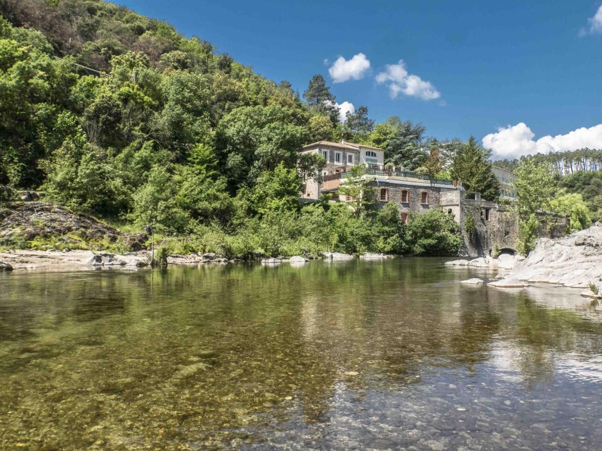 Bed and Breakfast La Papeterie De Corbes Экстерьер фото